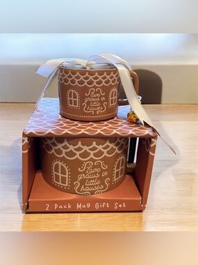 NEW Gingerbread House Design 2 Pack Christmas Mug Gift Set Mom & Mini Matching